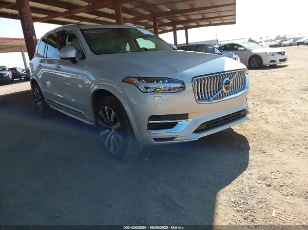 YV4BR00L0M1738323 2021 VOLVO XC90 - Image 1