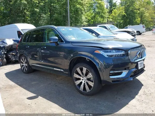 YV4BR00L4M1698473 2021 VOLVO XC90 - Image 1