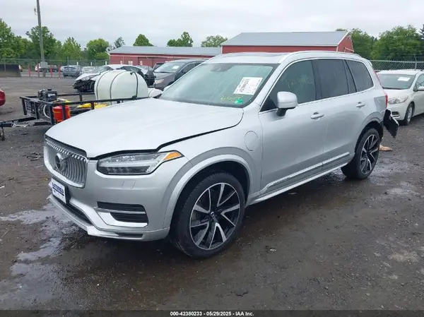 YV4BR0CK9M1692719 2021 VOLVO XC90 - Image 2