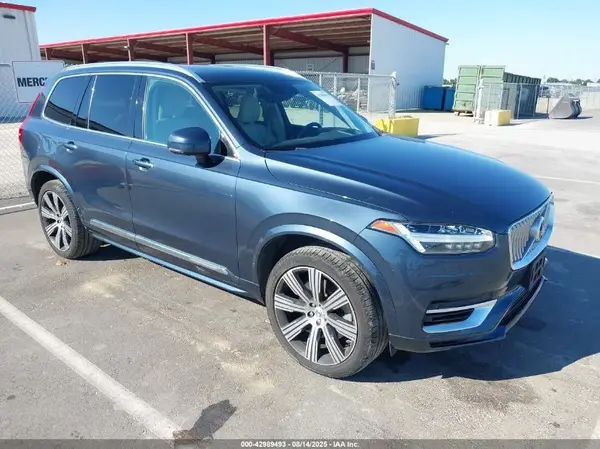 YV4BR0CL0L1598400 2020 VOLVO XC90 - Image 1
