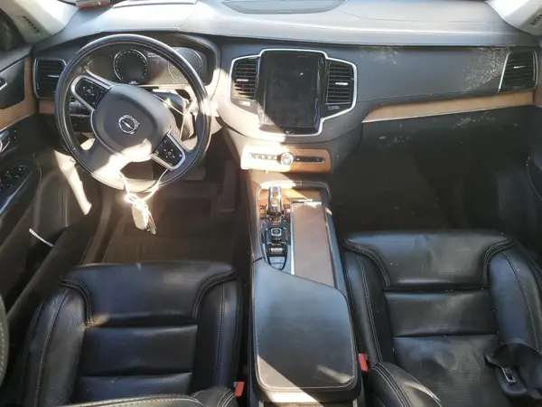 YV4BR0CL2K1486373 2019 VOLVO XC90 - Image 8