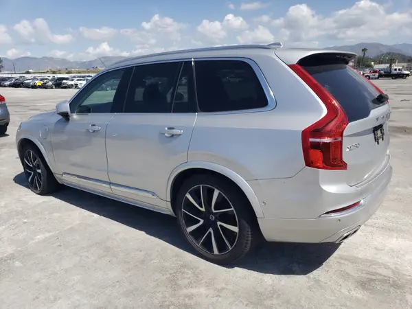 YV4BR0CL4K1510432 2019 VOLVO XC90 - Image 2