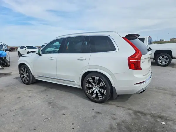 YV4BR0CL5L1618687 2020 VOLVO XC90 - Image 2