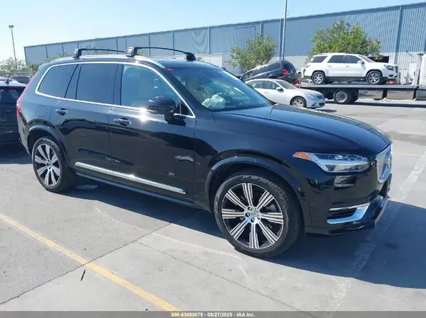 YV4BR0CL6M1675093 2021 VOLVO XC90 - Image 1
