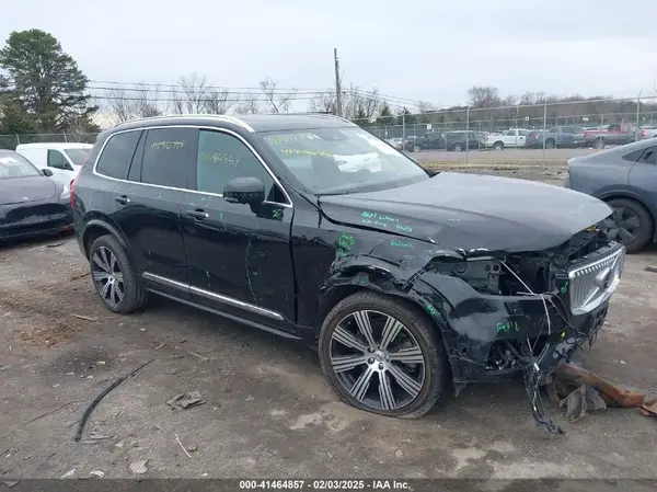 YV4BR0CL8M1702617 2021 VOLVO XC90 - Image 1