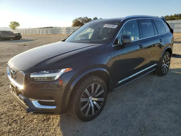 YV4BR0CLXM1745629 2021 VOLVO XC90 - Image 1