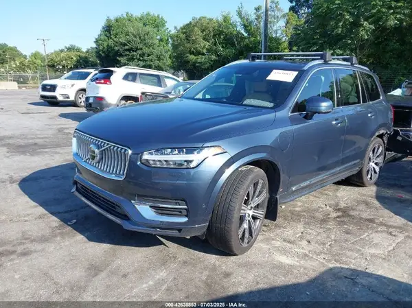 YV4BR0CLXM1758509 2021 VOLVO XC90 - Image 2