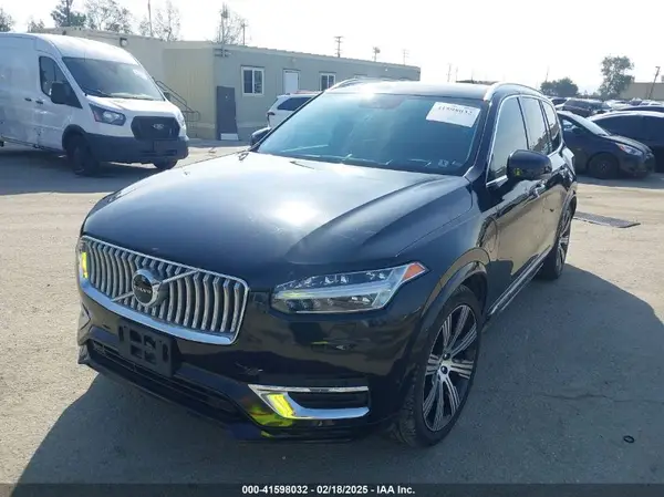 YV4BR0CLXN1792757 2022 VOLVO XC90 - Image 2