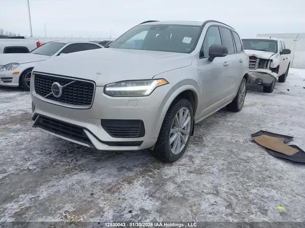 YV4BR0CM0L1589835 2020 VOLVO XC90 - Image 2