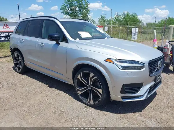 YV4BR0CM0N1794526 2022 VOLVO XC90 - Image 1