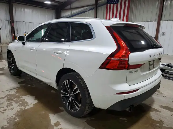 YV4BR0DK7L1516359 2020 VOLVO XC60 - Image 2