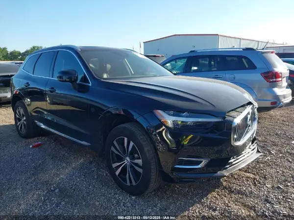 YV4BR0DK8M1768946 2021 VOLVO XC60 - Image 1