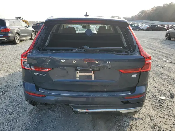 2022 VOLVO XC60 auction photo 6