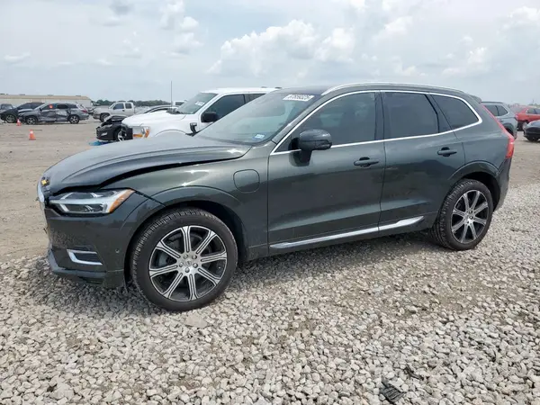 YV4BR0DL8J1062158 2018 VOLVO XC60 - Image 1