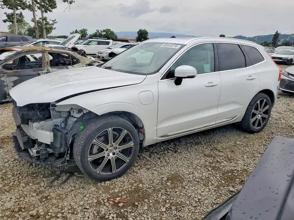 YV4BR0DL9M1828757 2021 VOLVO XC60 - Image 1