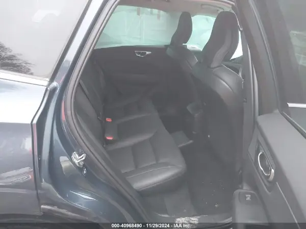 YV4BR0DLXK1383541 2019 VOLVO XC60 - Image 8