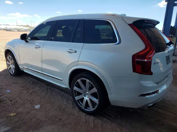 YV4BR0PL3J1217162 2018 VOLVO XC90 - Image 2