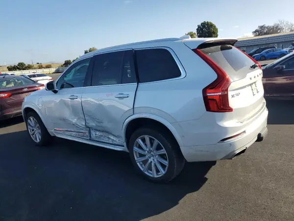 YV4BR0PL4J1342686 2018 VOLVO XC90 - Image 2