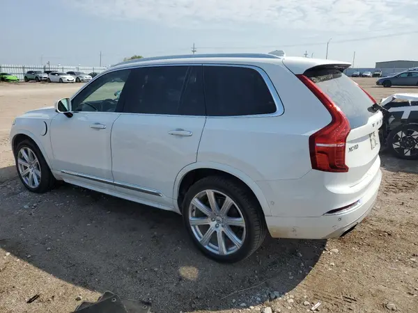 YV4BR0PL5J1335827 2018 VOLVO XC90 - Image 2