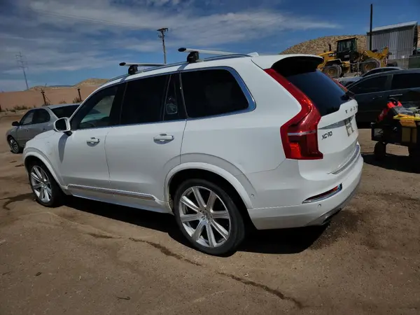YV4BR0PL6J1195755 2018 VOLVO XC90 - Image 2