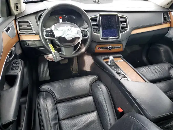 YV4BR0PL6J1336887 2018 VOLVO XC90 - Image 8