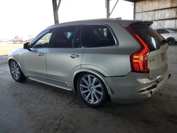 YV4BR0PL8J1385444 2018 VOLVO XC90 - Image 2