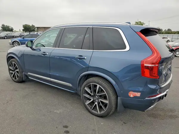 YV4BR0PL8J1387548 2018 VOLVO XC90 - Image 2
