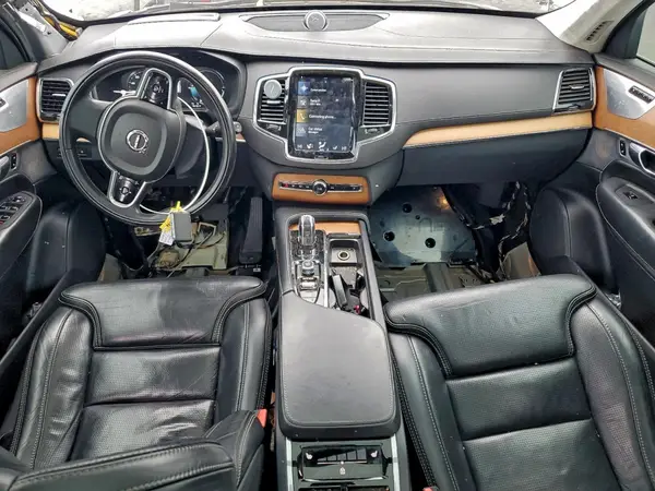 YV4BR0PL9J1386201 2018 VOLVO XC90 - Image 8