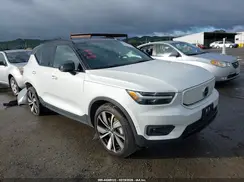 YV4ED3UB3N2700319 2022 VOLVO XC40