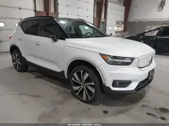 YV4ED3UB7N2700341 2022 VOLVO XC40