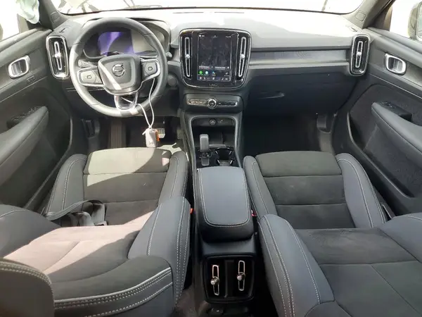 YV4ED3UL8P2076156 2023 VOLVO XC40 - Image 8