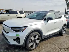YV4ED3UM7P2955284 2023 VOLVO XC40