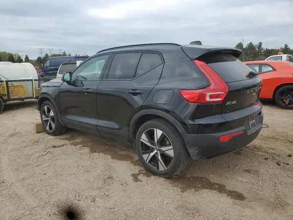YV4ED3UR0M2542288 2021 VOLVO XC40 - Image 2