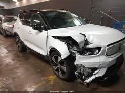 YV4ED3UR0M2553467 2021 VOLVO XC40
