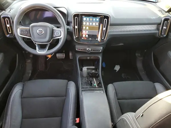 YV4ED3UR0M2576652 2021 VOLVO XC40 - Image 8