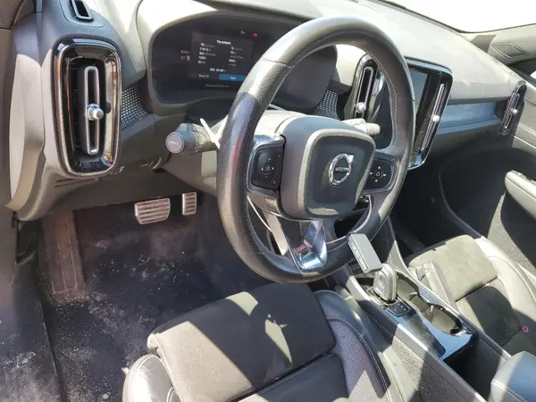 YV4ED3UR0M2582001 2021 VOLVO XC40 - Image 8