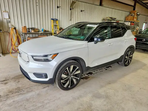 YV4ED3UR1M2558905 2021 VOLVO XC40 - Image 1