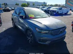 YV4ED3UR1M2584369 2021 VOLVO XC40