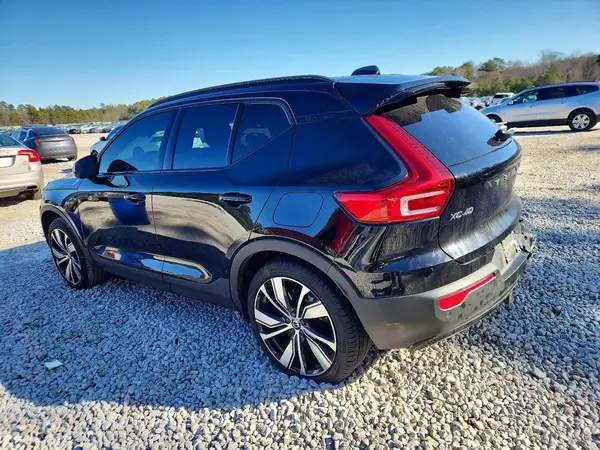 YV4ED3UR3M2567265 2021 VOLVO XC40 - Image 2