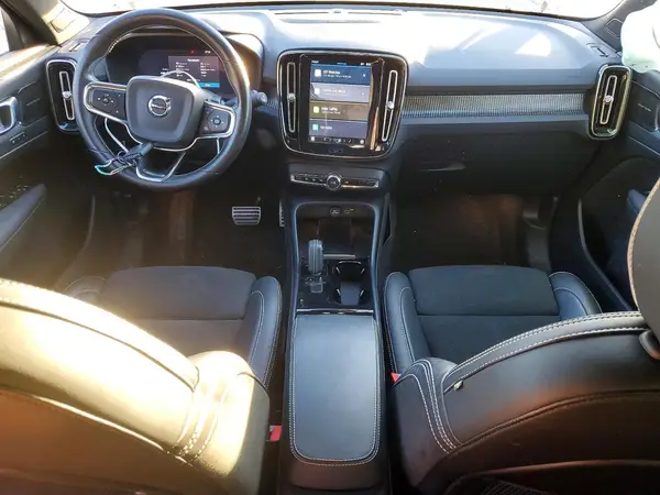 YV4ED3UR3M2604489 2021 VOLVO XC40 - Image 8
