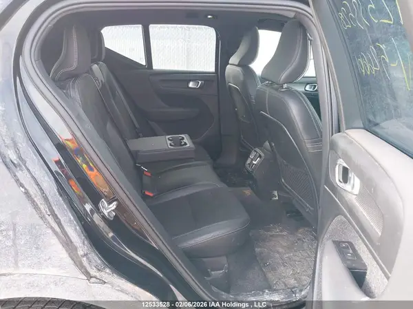 YV4ED3UR4M2526661 2021 VOLVO XC40 - Image 8