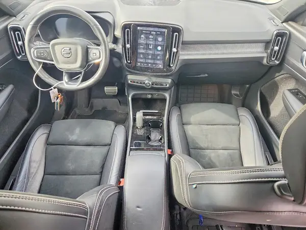 YV4ED3UR5M2588649 2021 VOLVO XC40 - Image 8