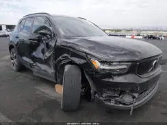 YV4ED3UR5N2650519 2022 VOLVO XC40