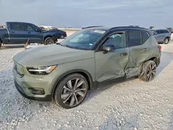 YV4ED3UR6N2711005 2022 VOLVO XC40