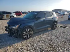 YV4ED3UR7N2643975 2022 VOLVO XC40