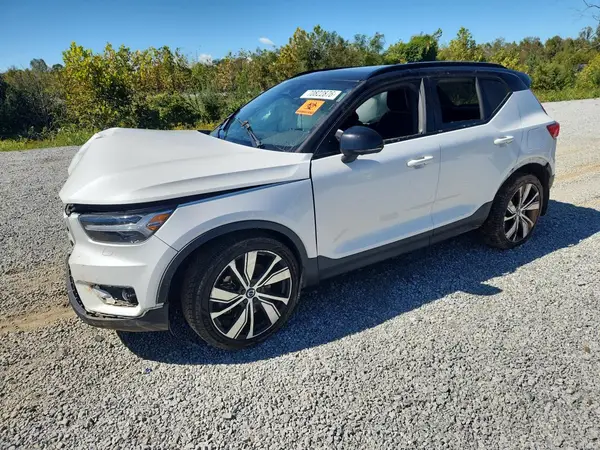 YV4ED3UR8M2544600 2021 VOLVO XC40 - Image 1