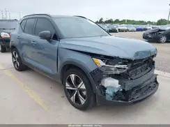 YV4ED3UR9N2692112 2022 VOLVO XC40