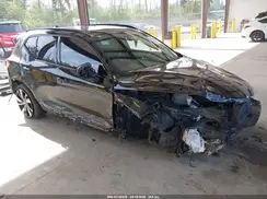 YV4ED3UR9N2713766 2022 VOLVO XC40