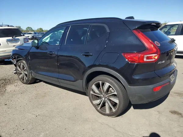 YV4ED3URXM2522226 2021 VOLVO XC40 - Image 2