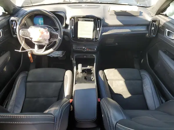 YV4ED3URXM2522226 2021 VOLVO XC40 - Image 8